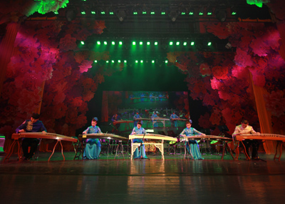 国学会2015年年会上古筝合奏《平湖秋月》